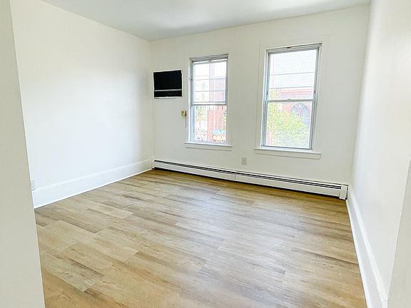4th image of 5714 Palisade Ave APT 2