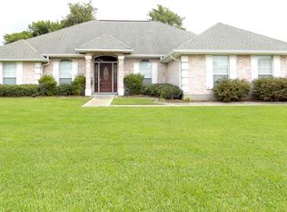 3513 Lake Palourde Dr, Harvey, LA 70058