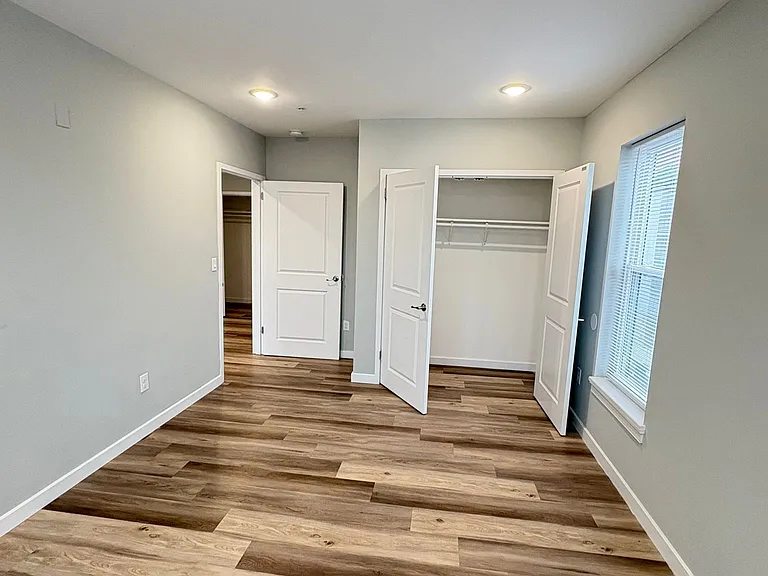 100 Carroll St #306 — Photo 5
