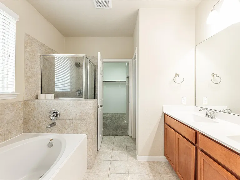 16915 Sedum Grn — Photo 16
