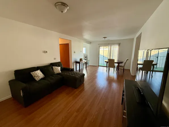 16 Houston Terrace APT 7, Stamford, CT 06902