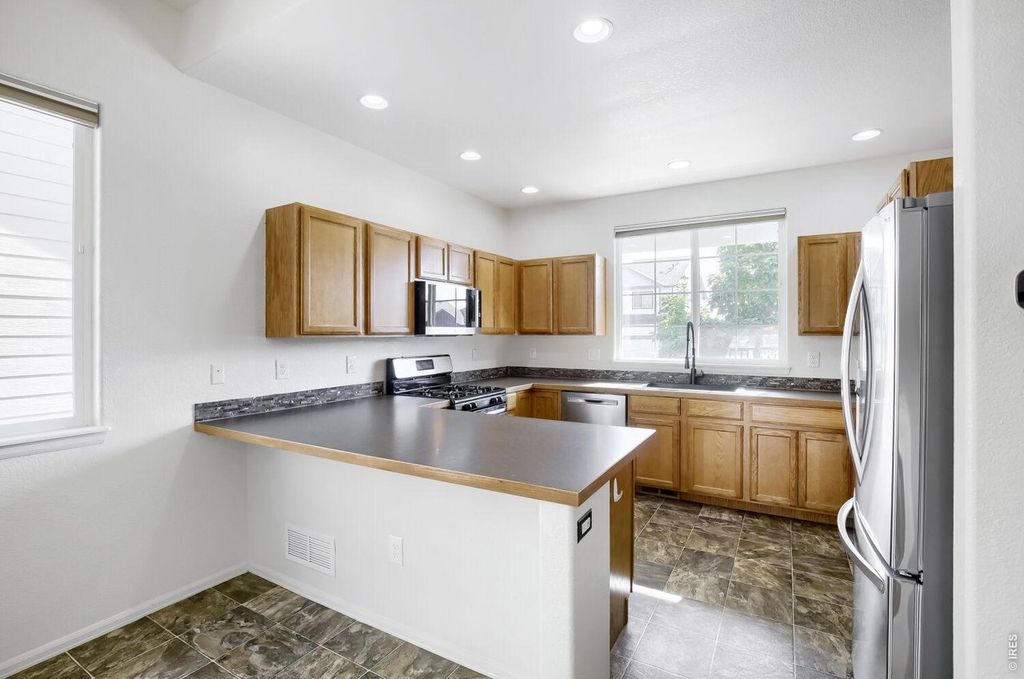 2409 Forecastle Dr