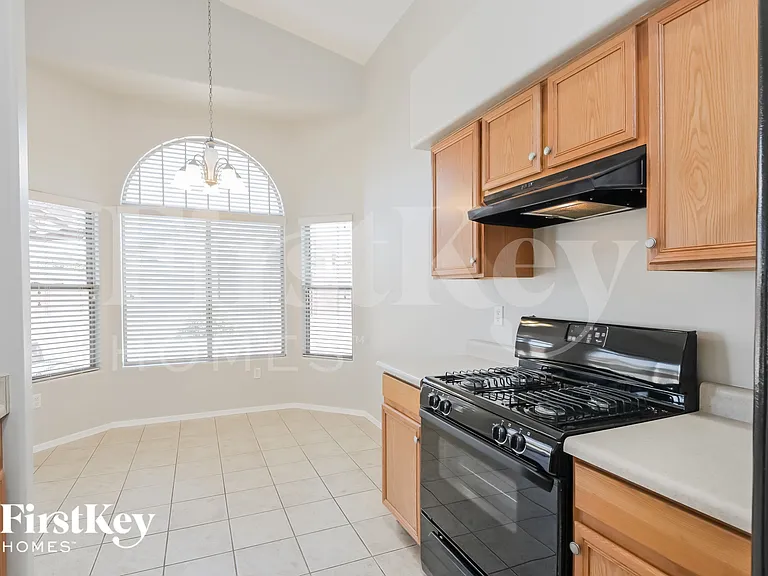 5740 W Hayfield St — Photo 5