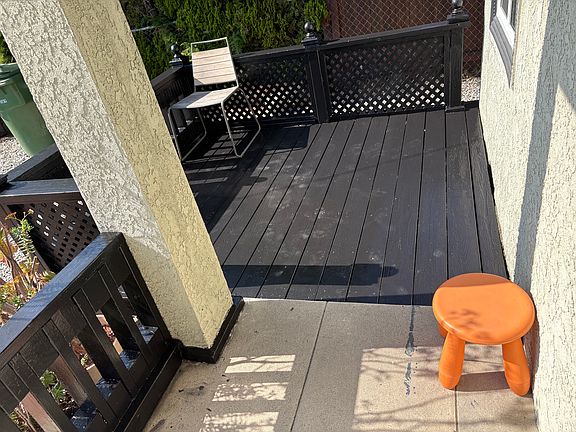 3rd image of 1468 N Avenue 47
