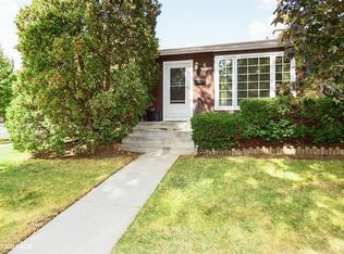 586 Berkshire Ln, Des Plaines, IL