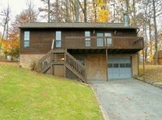 1975 Michael Dr, Johnson City, TN 37604
