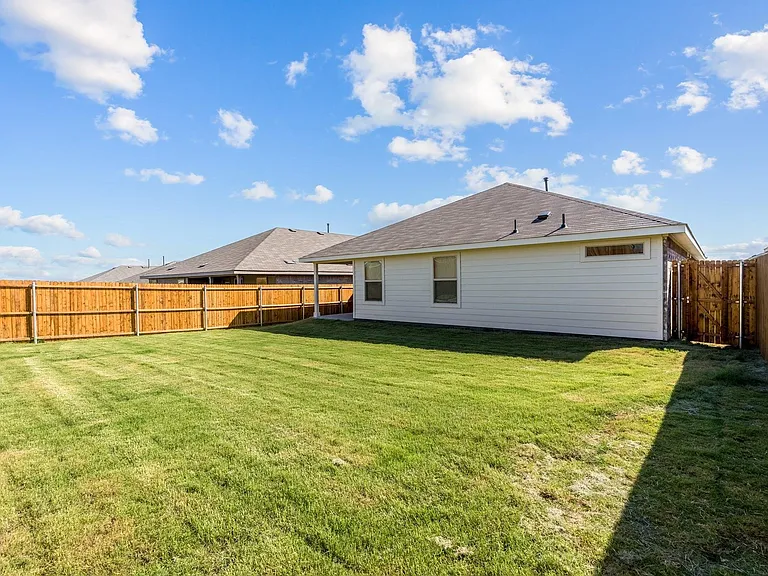 5812 Harvey Gap Ln — Photo 20