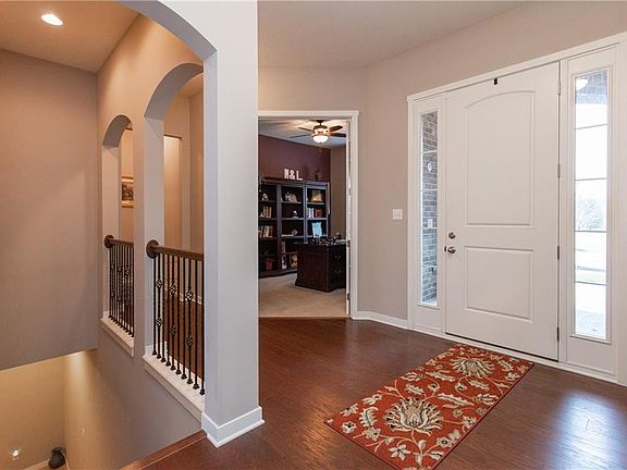 2nd image of 13848 Heatherfield Dr