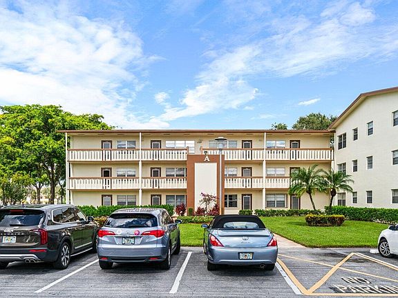 2nd image of 3 Mansfield Dr #A