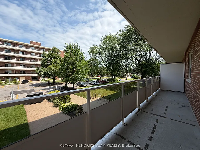 33 Leaside Dr #203 — Photo 10