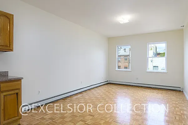 Rented by The Excelsior Collection LTD | media 11