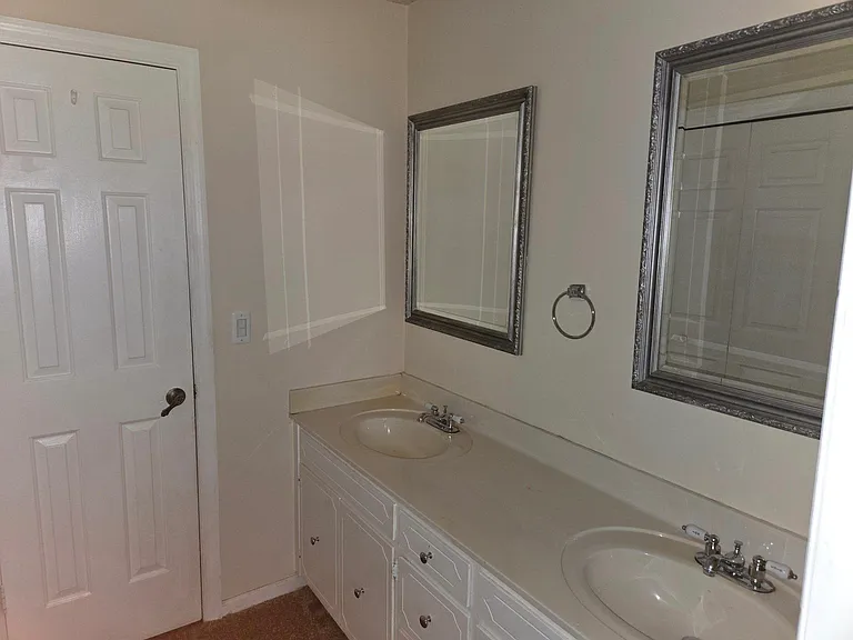 2035 Rock Bluff Rd — Photo 14