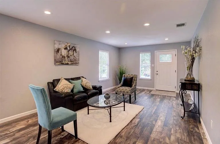 1710 Palmetto Dr — Photo 6