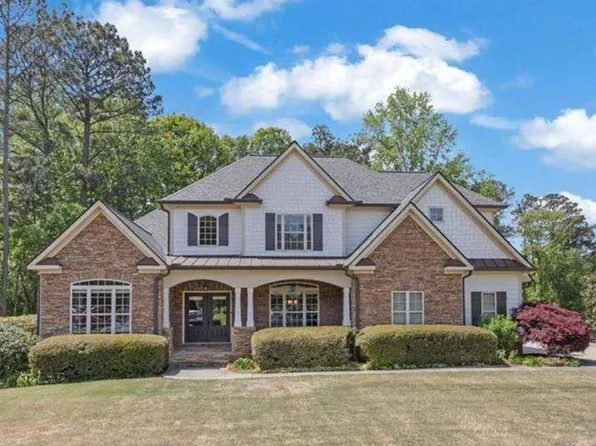 157 Beaconsfield Dr, Sharpsburg, GA 30277