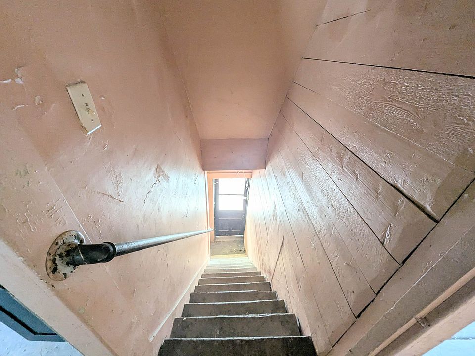 37th image of this home