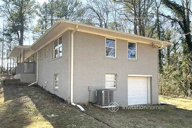 Building Photo - 6250 Allen Rd SE