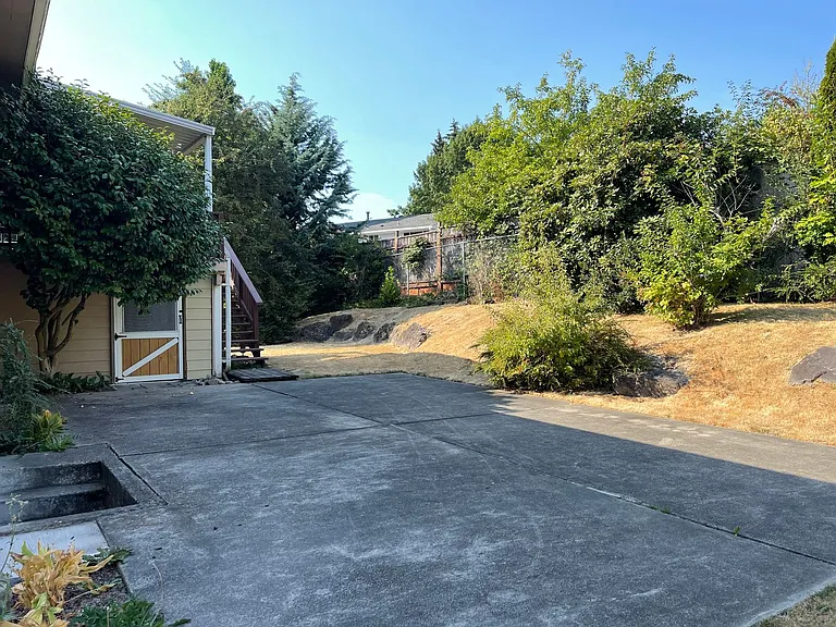 170 154th Pl NE — Photo 19