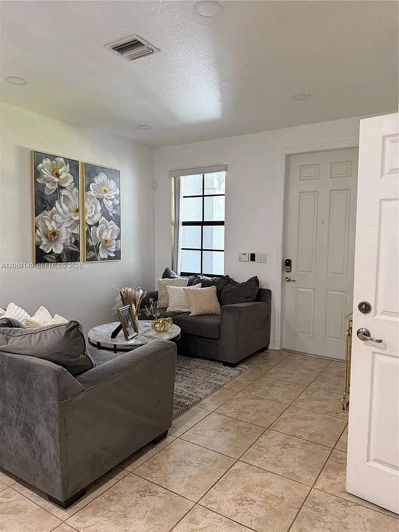 11302 NW 88th Terrace 11302, Doral, FL 33178 - 2774 — Photo 3