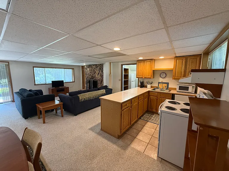 17245 Angeline Avenue South NE — Photo 10