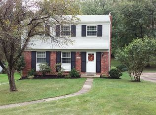 5689 Aiken Rd, Mc Kees Rocks, PA 15136