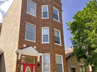 1332 N Campbell Ave APT 3, Chicago, IL 60622