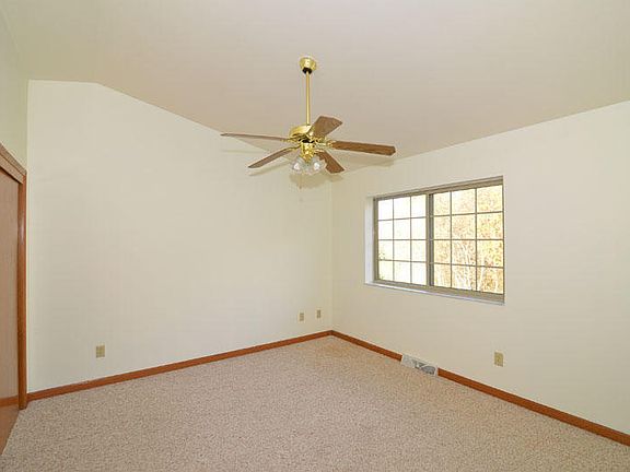 4th image of N113W16166 Sylvan Cir Unit B