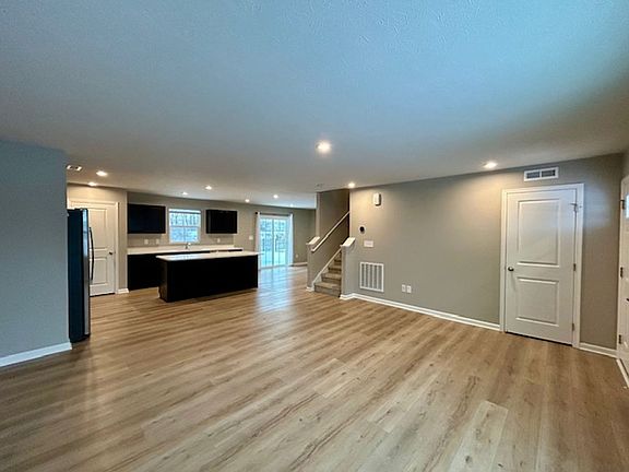 5th image of 2339 Black Rock Cir