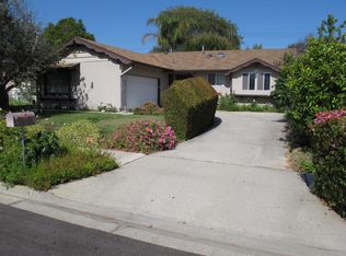 94 Surrey Pl, Goleta, CA 93117