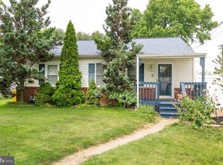 812 Seagrove Rd, Glen Burnie, MD 21060