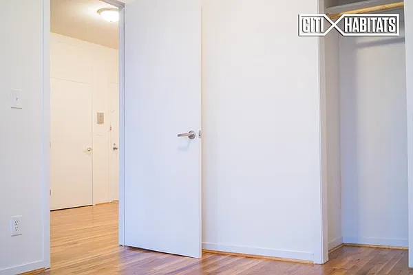 Rented by Citi Habitats | media 13