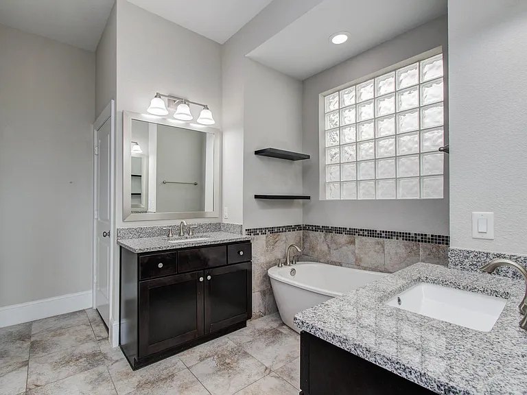 11023 Acorn Falls Dr — Photo 23
