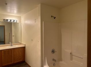 631 Northwest Ave #306, Bellingham, WA 98226