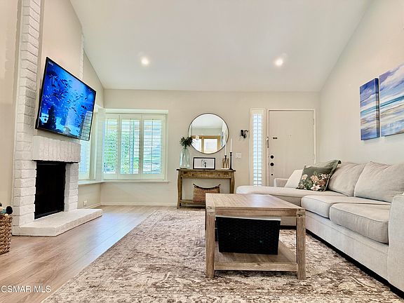 3rd image of 323 Sprucewood Ave