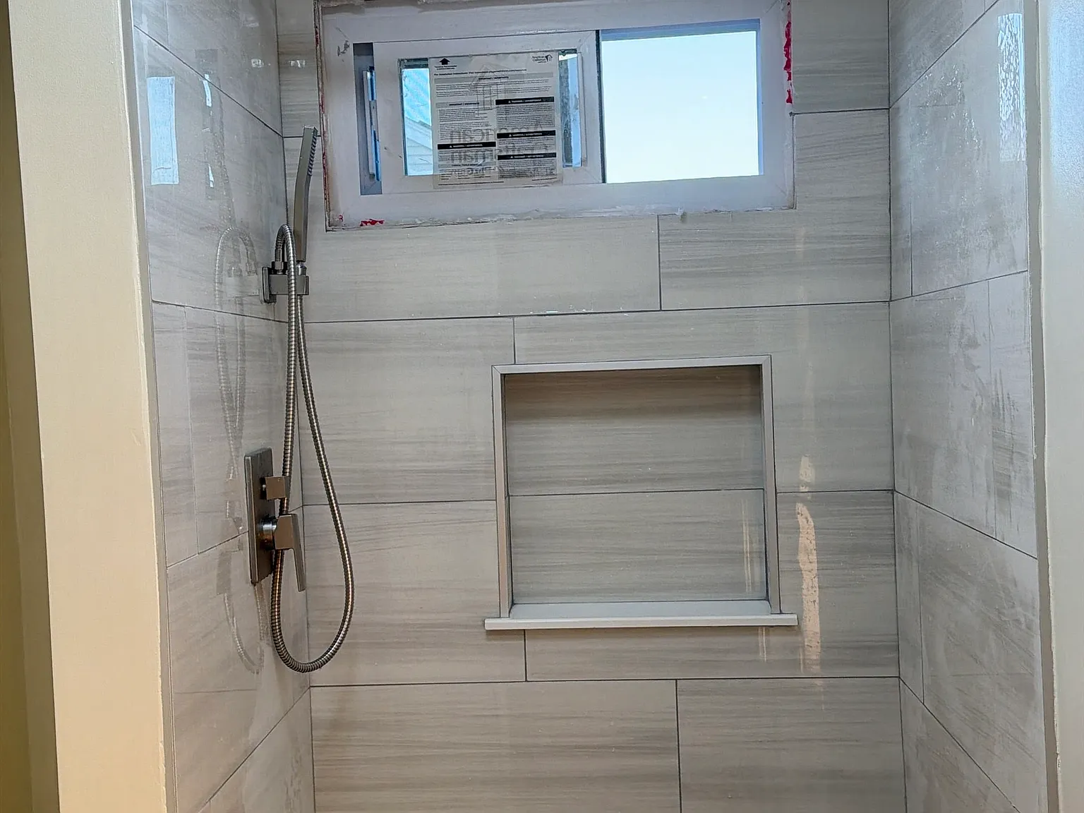 2 bed, 832 sqft, $2,200 — Photo 4