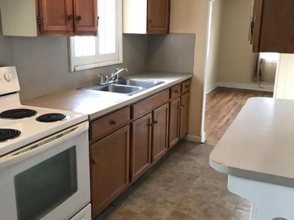 403-405 N Baltimore Ave #1, Mount Holly Springs, PA 17065