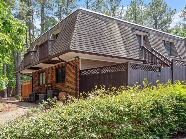 294 Summerwalk Cir, Chapel Hill, NC 27517