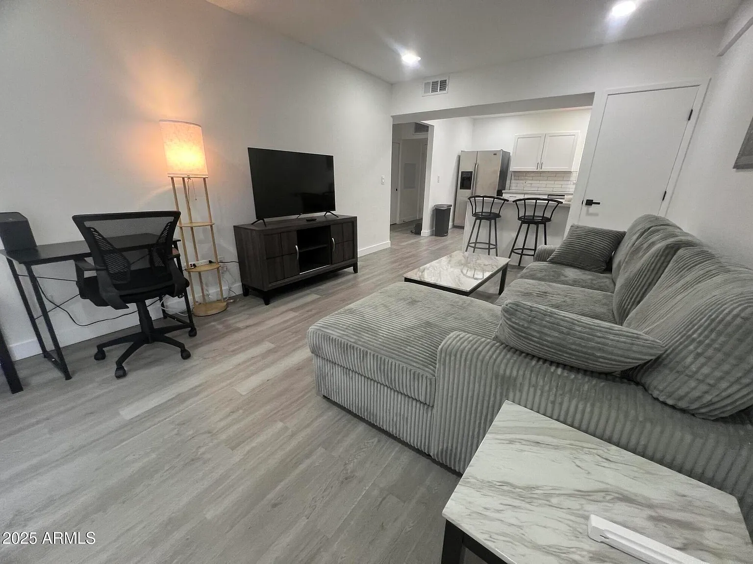 1 bed, 1.0 bath, 754 sqft, $1,800 — Photo 3