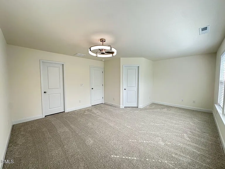 947 Kensley Grove Ln — Photo 17