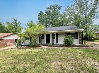 8338 Dottley Dr, Southaven, MS 38671