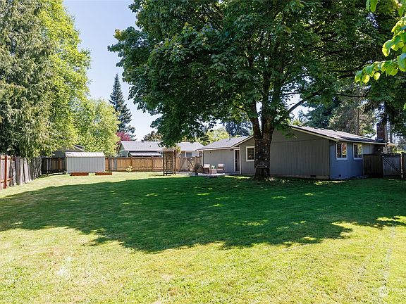 2nd image of 14223 81st Avenue NE
