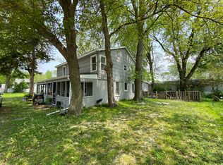 1004 Carroll Ave, Urbana, IL 61802