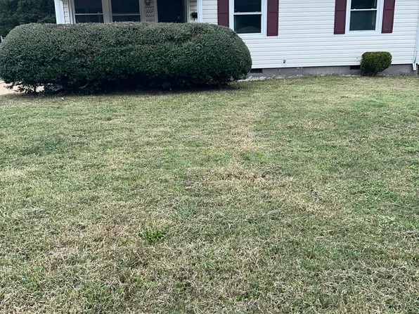 1007 80th St, Newport News, VA 23605