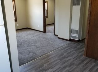 305 E Main St, Gillett, WI 54124