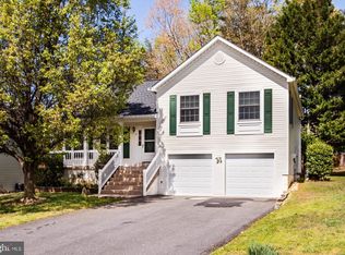 9 Barclay Ln, Stafford, VA 22554