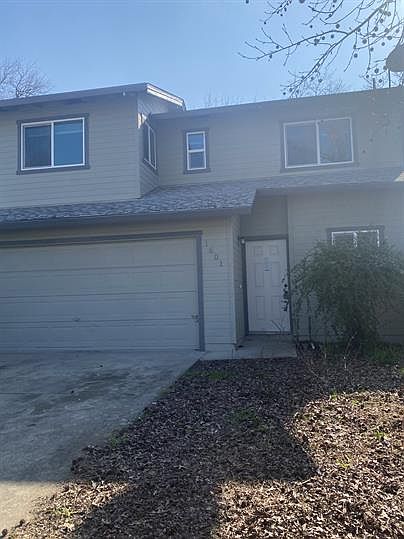 1st image of 1601 E Lake Ct