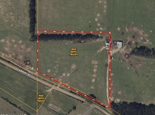 Airport Rd, Prentiss, MS 39474