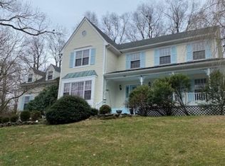 48 Summit Dr, Basking Ridge, NJ 07920