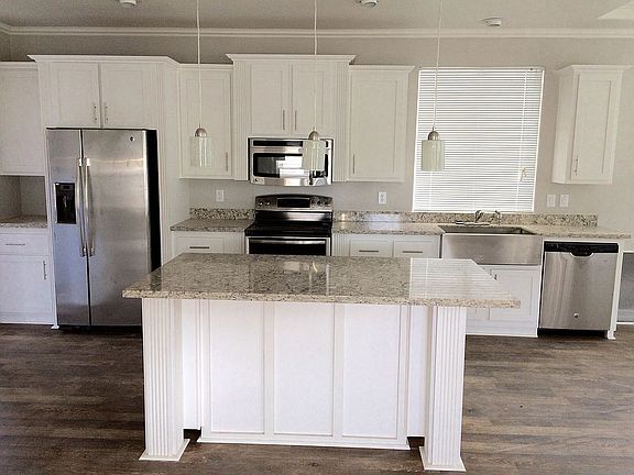 3rd image of 8975 Lawrence Welk Dr Space 60