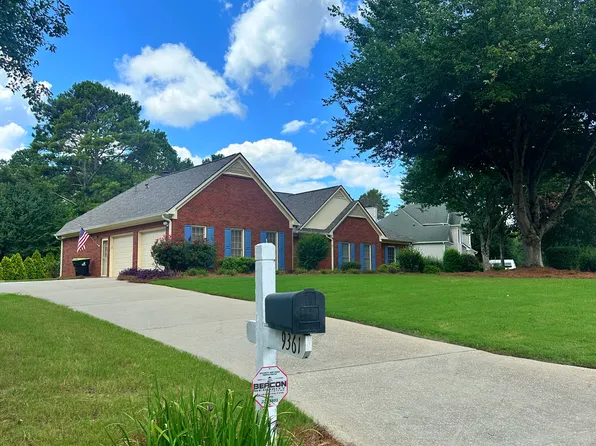 9361 Arbor Glen Ct, Jonesboro, GA 30236