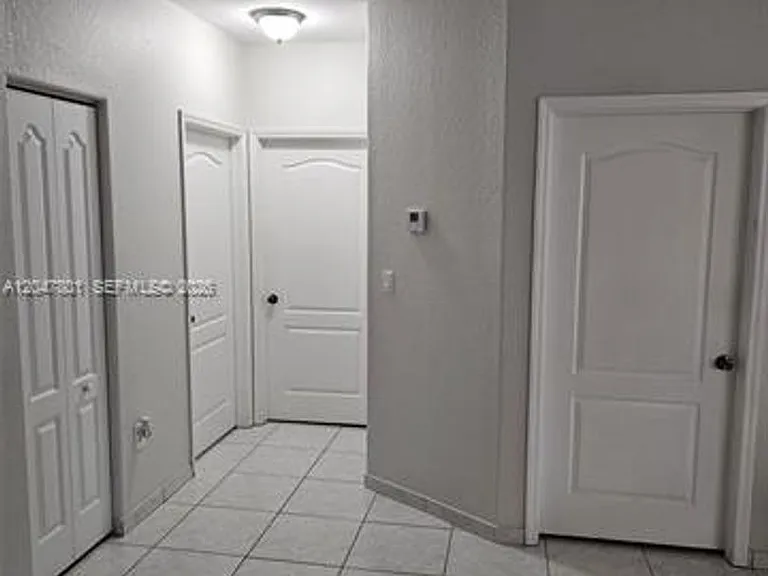 7565 N Augusta Dr #0 — Photo 6